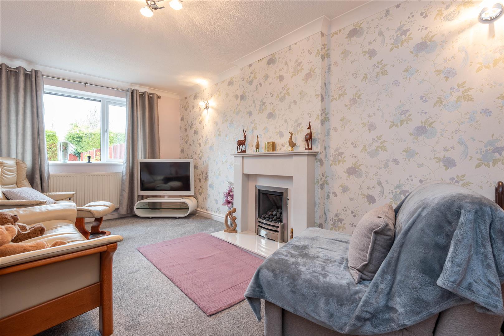 2 bed property in Edward Street, Preston